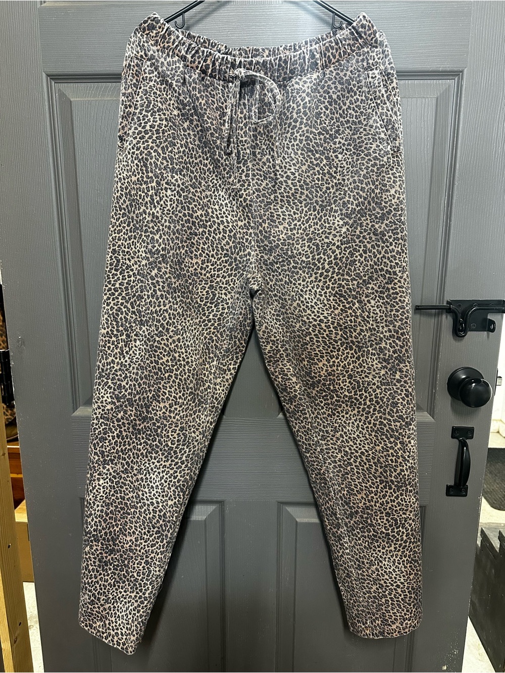 She + Sky Women’s Leopard Print Drawstring Wide Leg Pants - Beige/Black